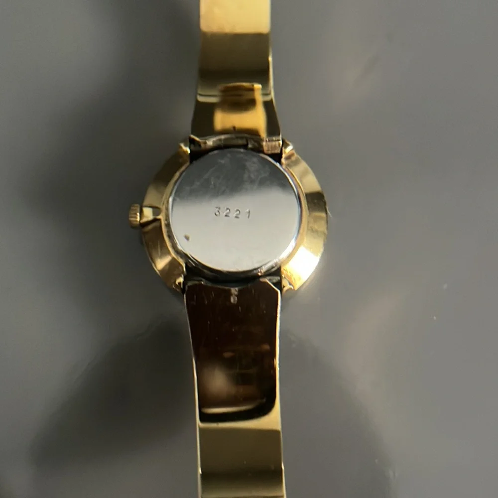 Vtg Michel Herbein 17 Jewels Manual Watch - Picture 7 of 15